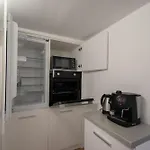 Hyggemate - 1 Bed Cozy In