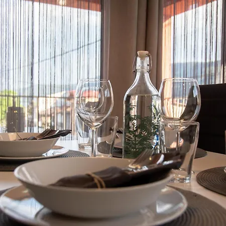 Hyggemate - 1 Bed Cozy In Sarnitsa