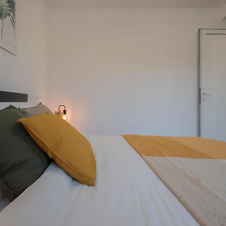 Hyggemate - 1 Bed Cozy In Apartment Sarnitsa