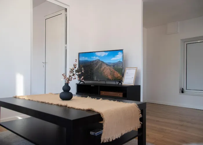 Hyggemate - 1 Bed Cozy In Sarnitsa